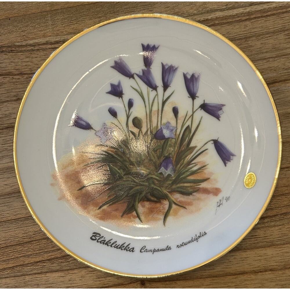 Vtg German Porcelain Decorative Hanging 8” Plate Floral Gold Rim Hand Painted